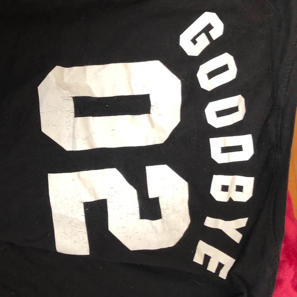 graphic tee - Picture 2 of 3